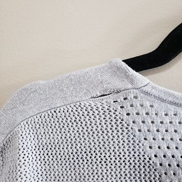 Lululemon Still Movement Sweater Heathered Dawn Blue Sz 6 - Picture 8 of 10